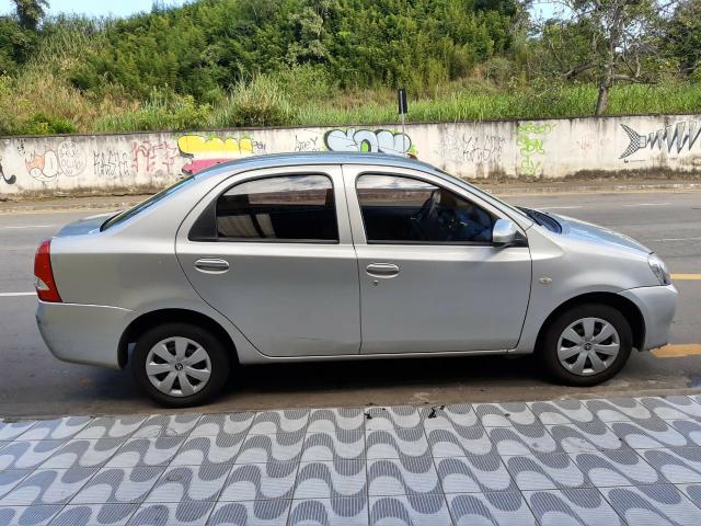 Toyota Etios Sedan X 1.5 (Flex) 2016