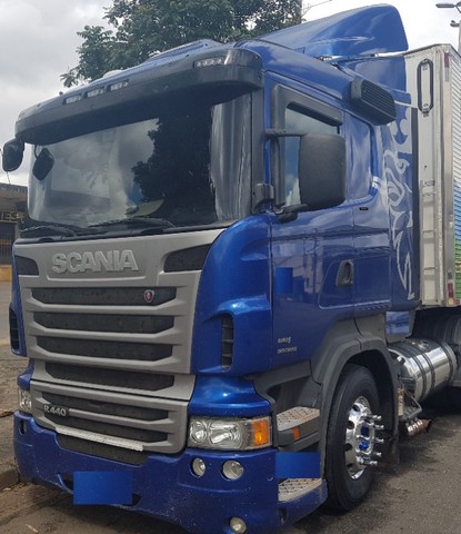 SCANIA R440 OPTCRUISE BAÚ FRIGORIFICO