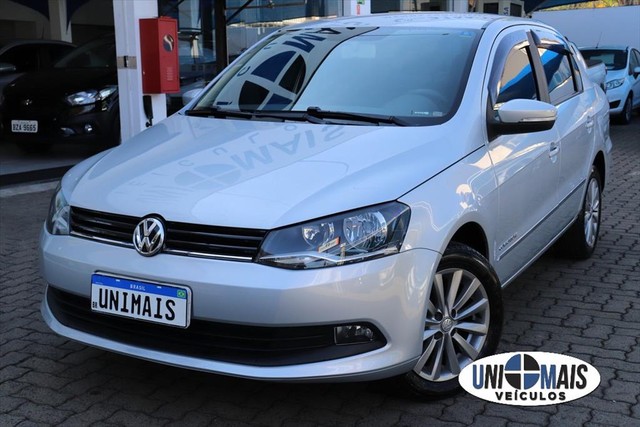 VOLKSWAGEN VOYAGE 1.6 MI COMFORTLINE 8V FLEX 4P MANUAL
