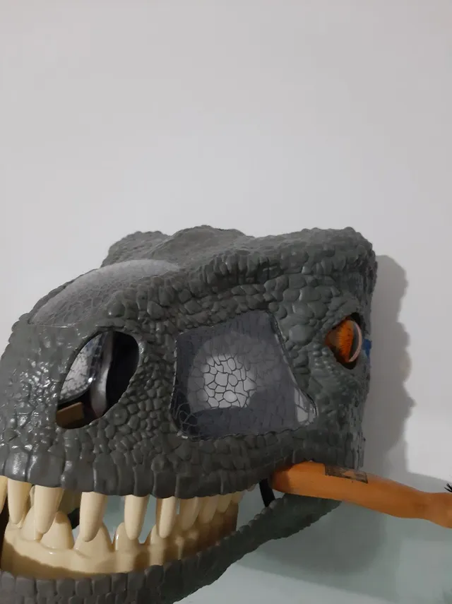 Cabeça De Dinossauro Rex Lança Carro Lançador de Carrinho - WORLD