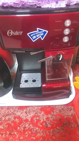 Máquina de Café Oster Prima Latte em segunda mão durante 50 EUR em