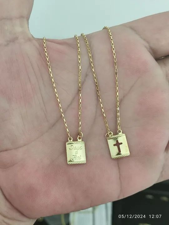 Cordão e Pingente Em Moeda Antiga Idêntica ao Ouro 18K  - Foto 3