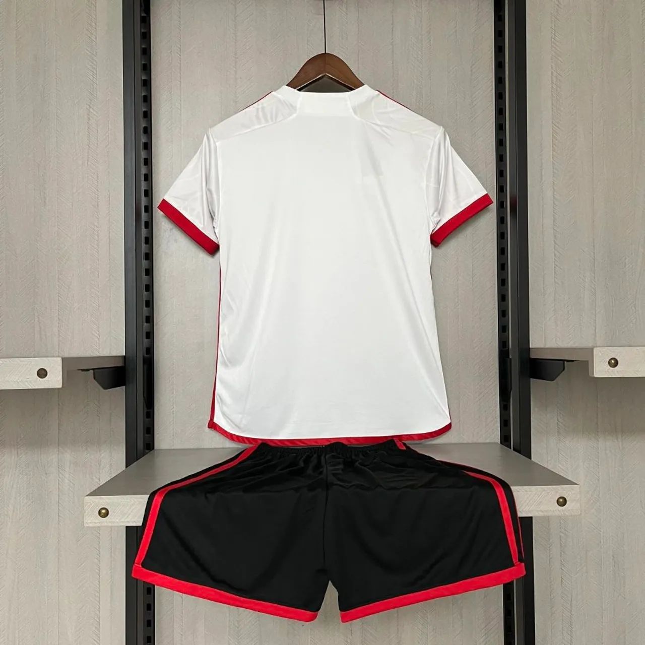 Kit Conjunto Infantil/juvenil Flamengo II 24/25 - Foto 6