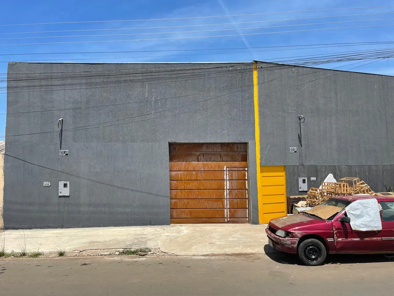 Galpões Comerciais de Esquina com 320,00m² l JA ALUGADOS