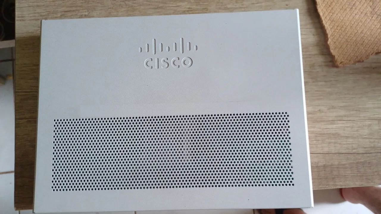 Roteador cisco c1121 com balanciamento de carga loadbalace