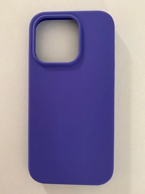 Delilah Silicone Protective Slim Case for Iphone 14 Pro / 15 Pro - Foto 3
