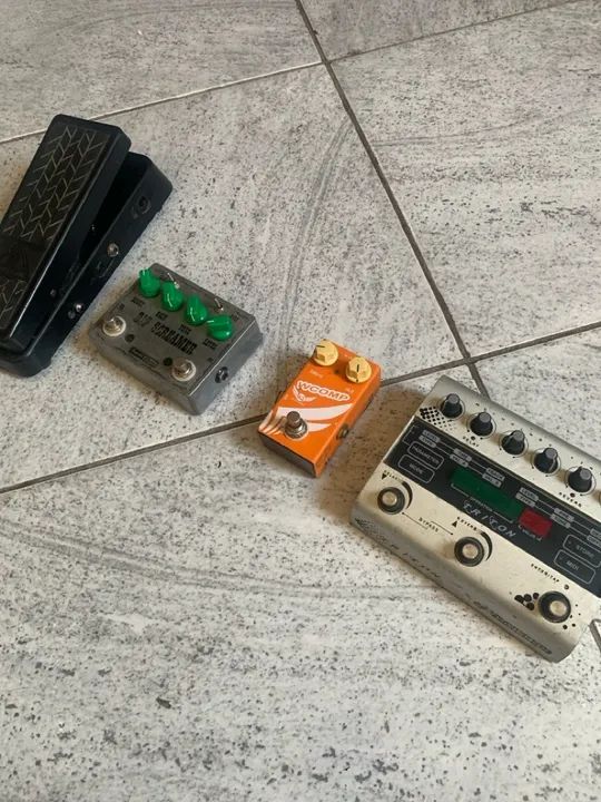 Pedais de guitarra - Foto 2
