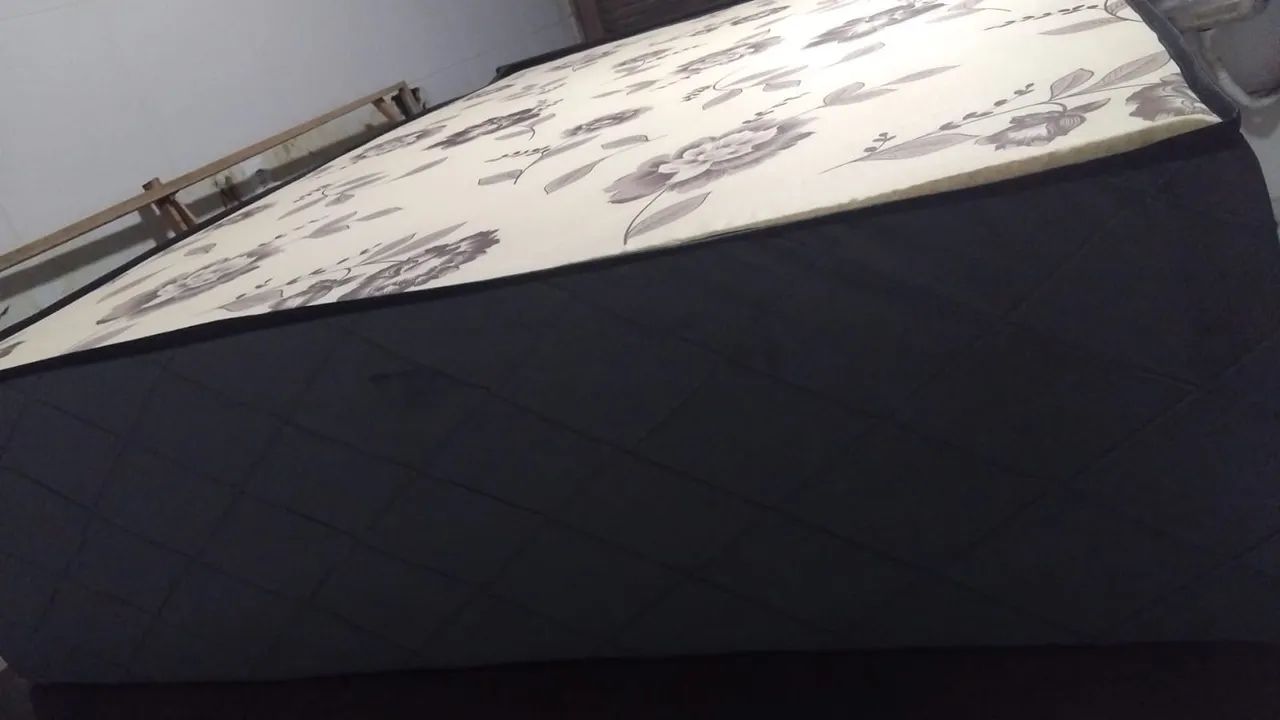 Cama Casal Floral Confortável