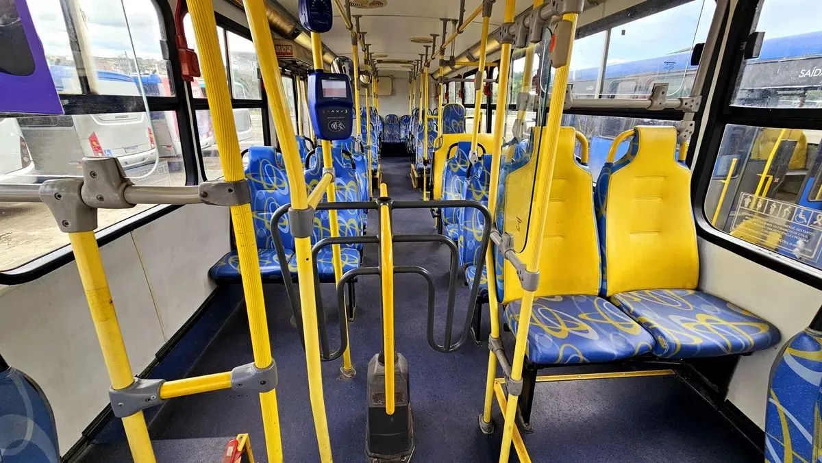 Ônibus  - Foto 4