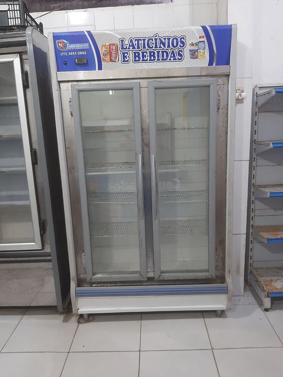 Geladeira Expositora para Laticínios e Bebidas - Foto 2