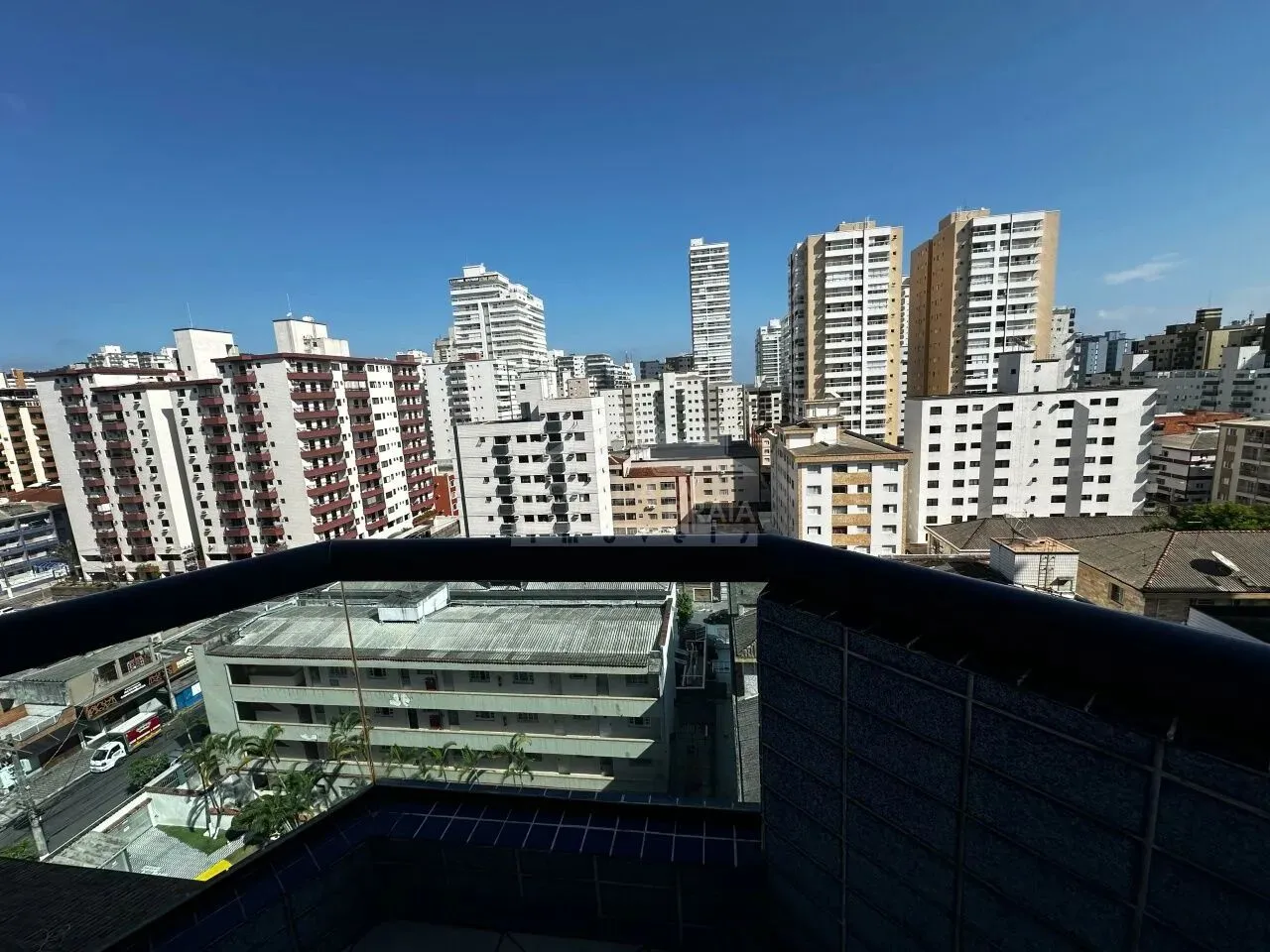 Apartamento no Canto do Forte, 1 Suíte, Sacada, Confira na Imobiliária em Praia Grande.