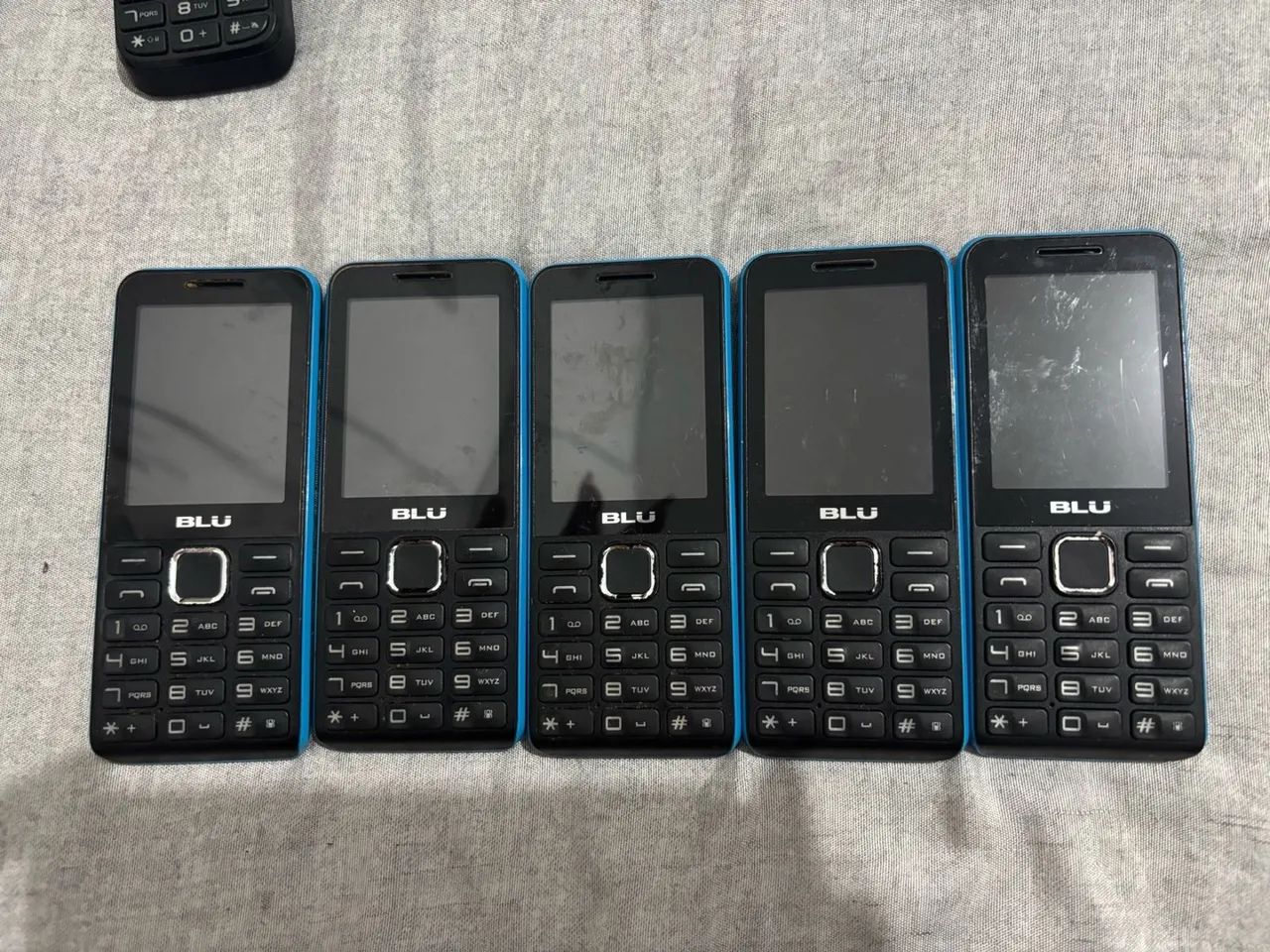 Celular de botão 