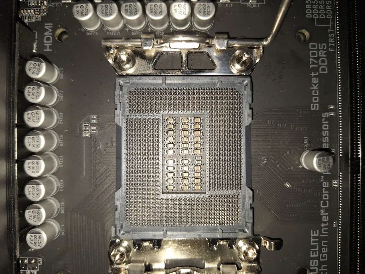 Placa-Mãe Gigabyte B760M AORUS ELITE - Foto 2