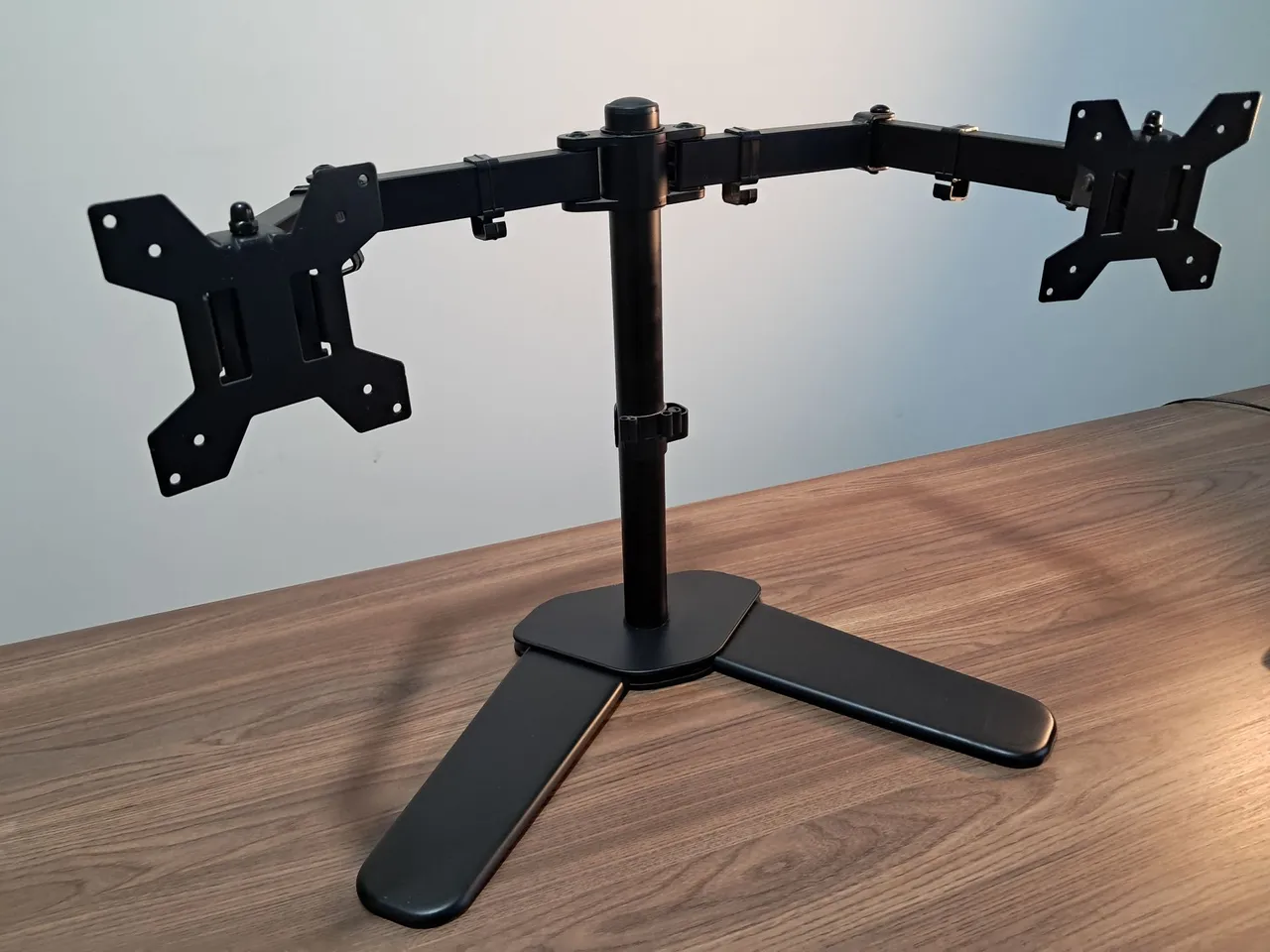 Suporte Articulado para 2 Monitores