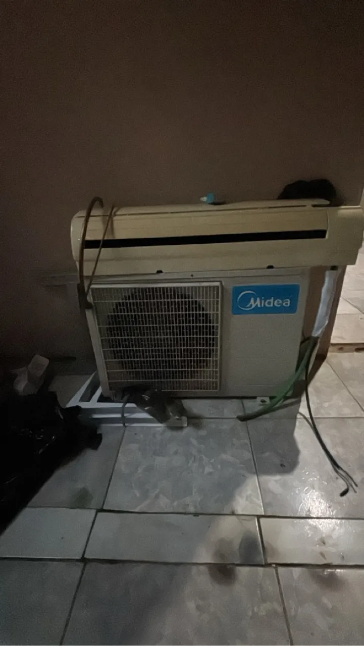 Ar condicionado Midea usado 18000btus