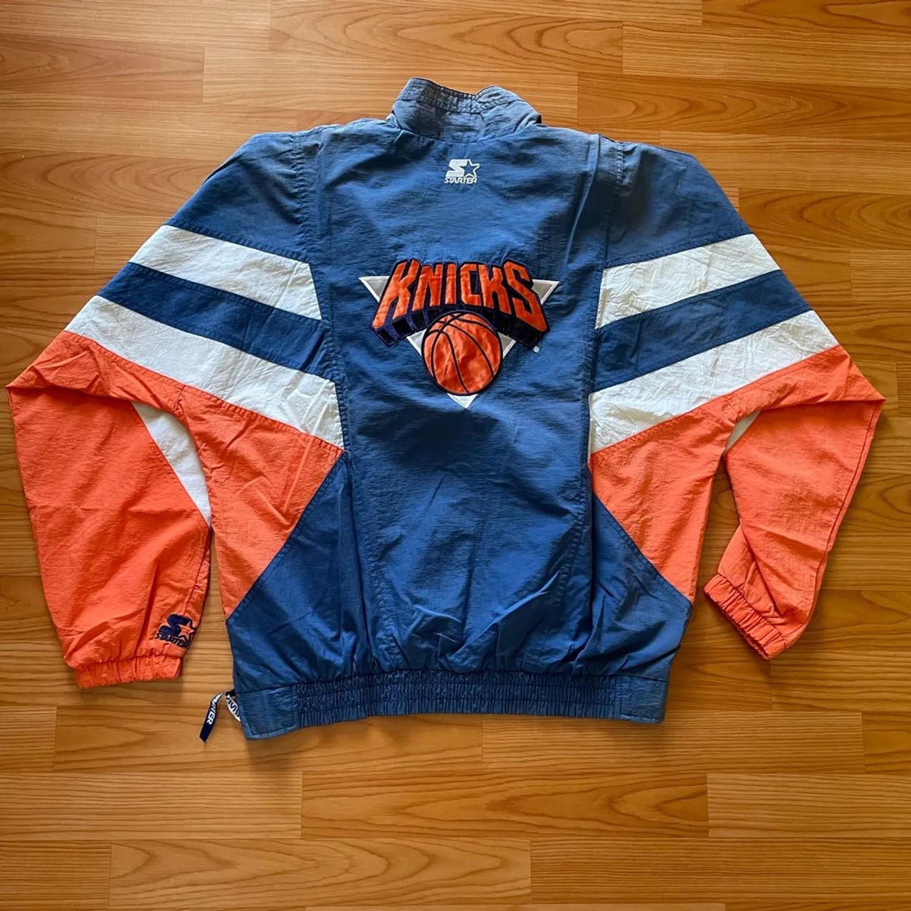 Jaquetas NBA Bulls e Knicks década de 90 - Foto 2