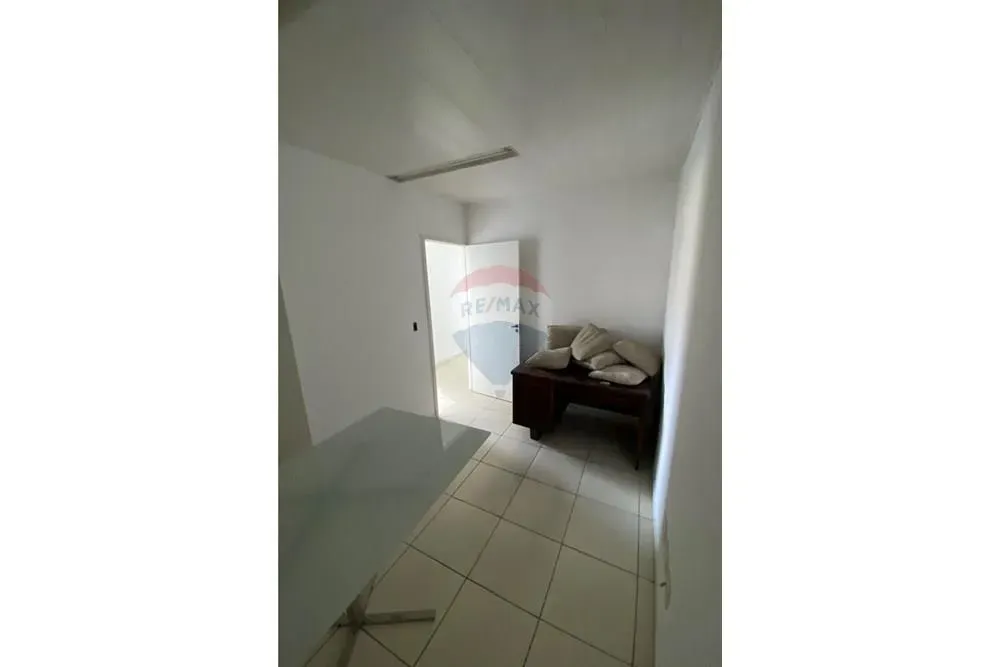 SALA COMERCIAL (3C) 9 M2 PARA ALUGAR - EXCELENTE LOCALIZAÇÃO