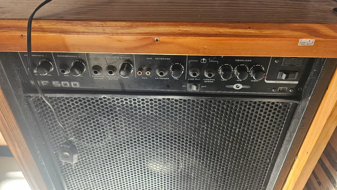 Amplificador NF 500