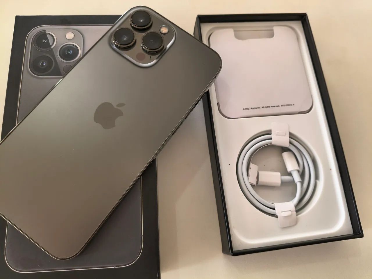 Apple iPhone 13 ProMax シルバー 本体 Apple iPhone 13 Pro Max 128GB Prateado - Tela 6,7” 12MP iOS