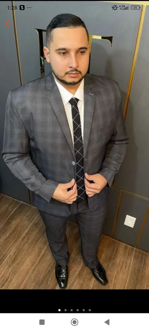 Terno Cinza para Homem - Elegância Clássica