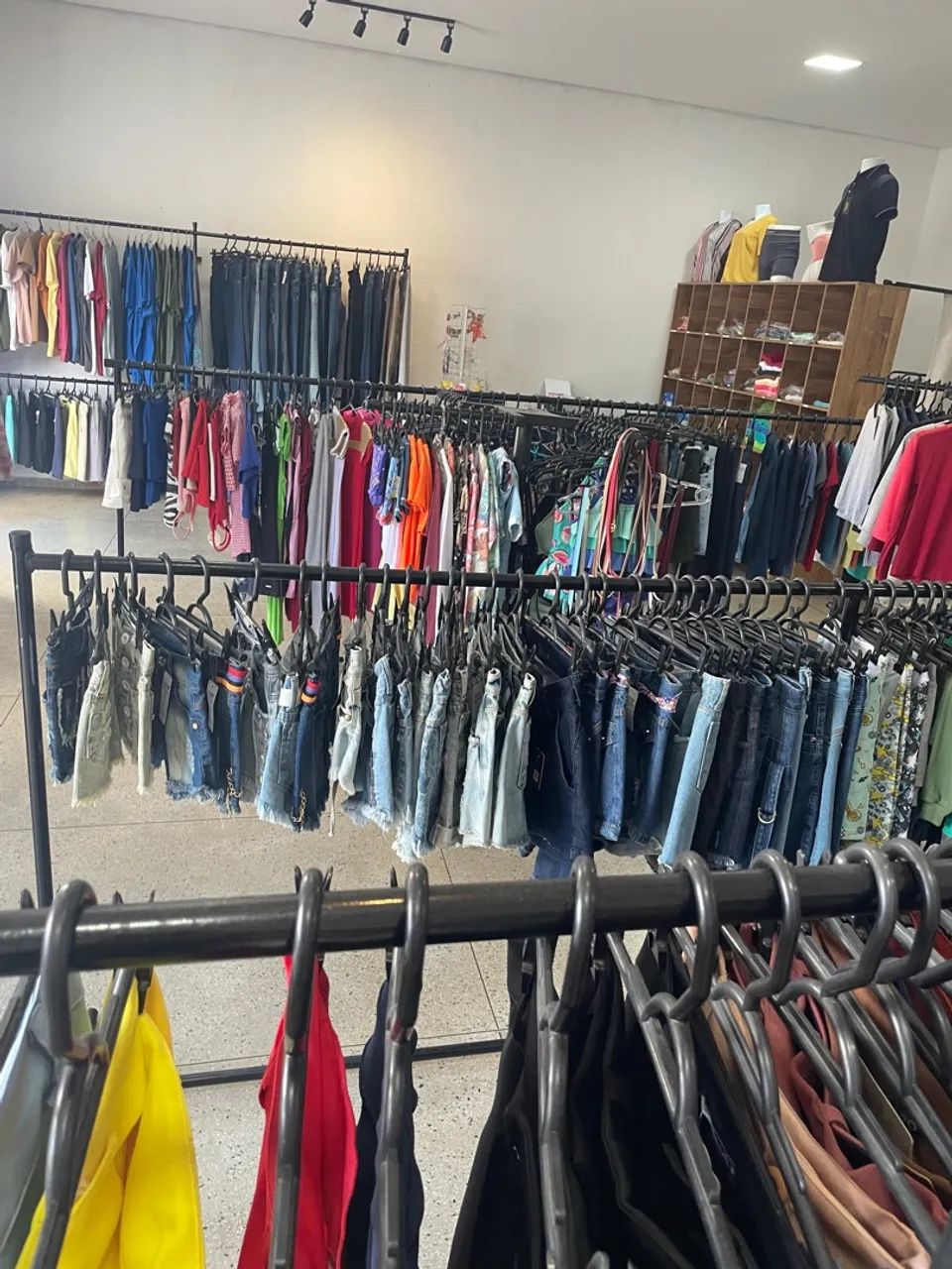 Venda Urgente - Itens para loja com estoque  - Foto 3