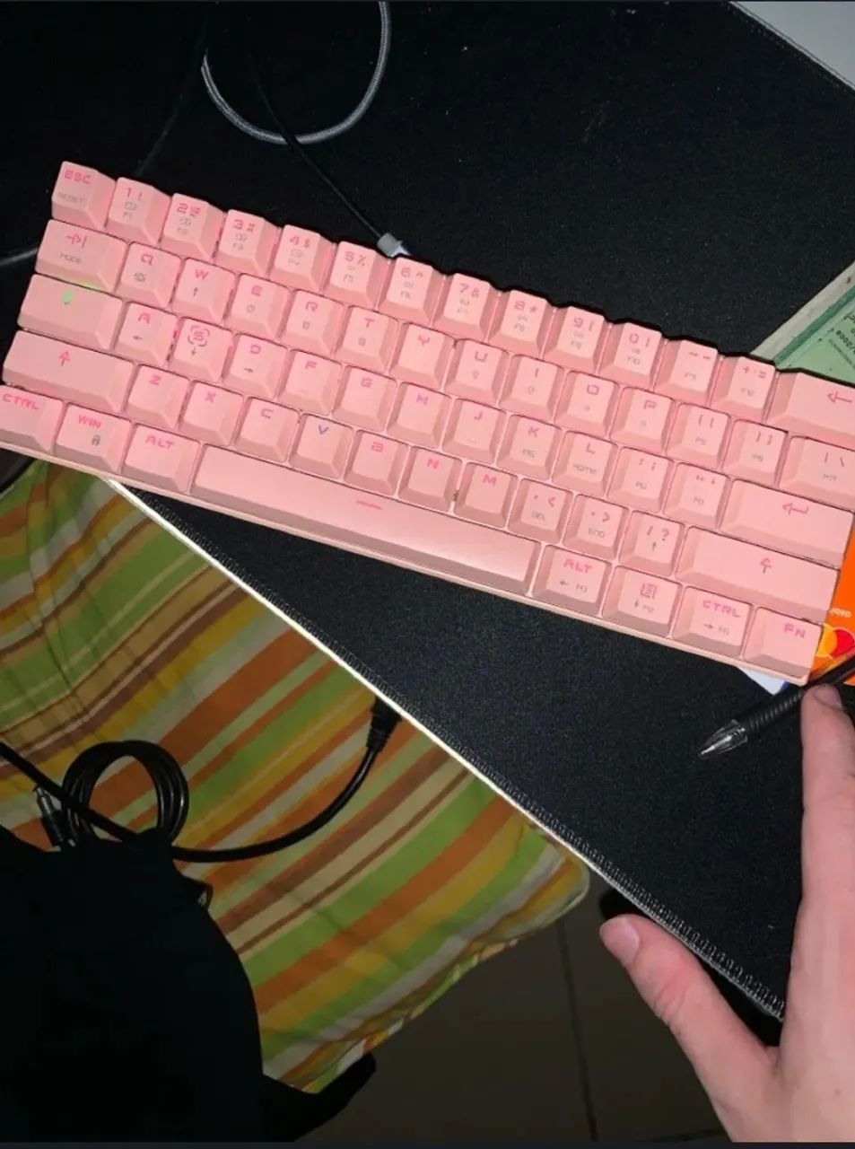 teclado mecanico 60 rgb switch blue ck62 descontaço - Foto 2