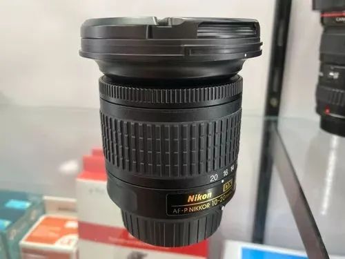 Lente Nikon AF-P DX NIKKOR 10-20mm f/4.5-5.6G VR - Foto 4