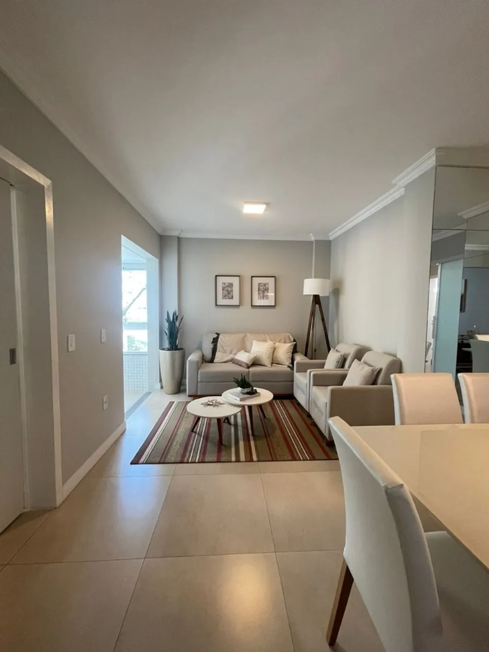 Apartamento Locação Anual - Quadra Mar