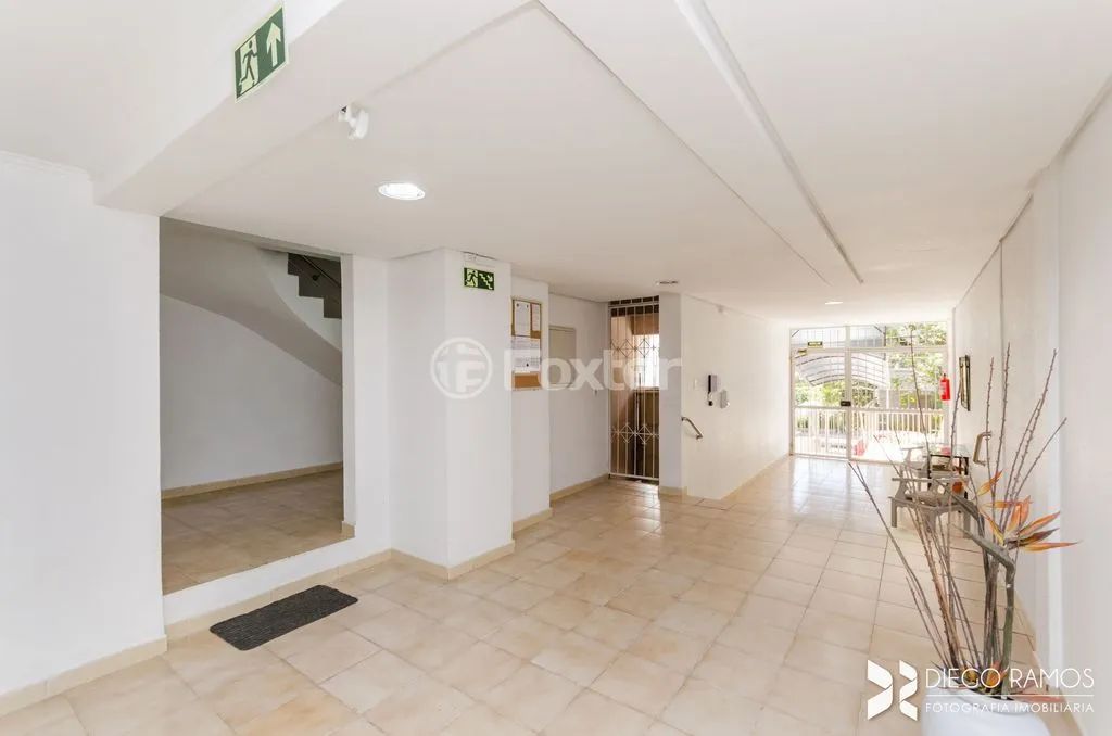 Imóvel para venda possui 70 metros quadrados com 2 quartos em Auxiliadora - Porto Alegre - - Foto 3