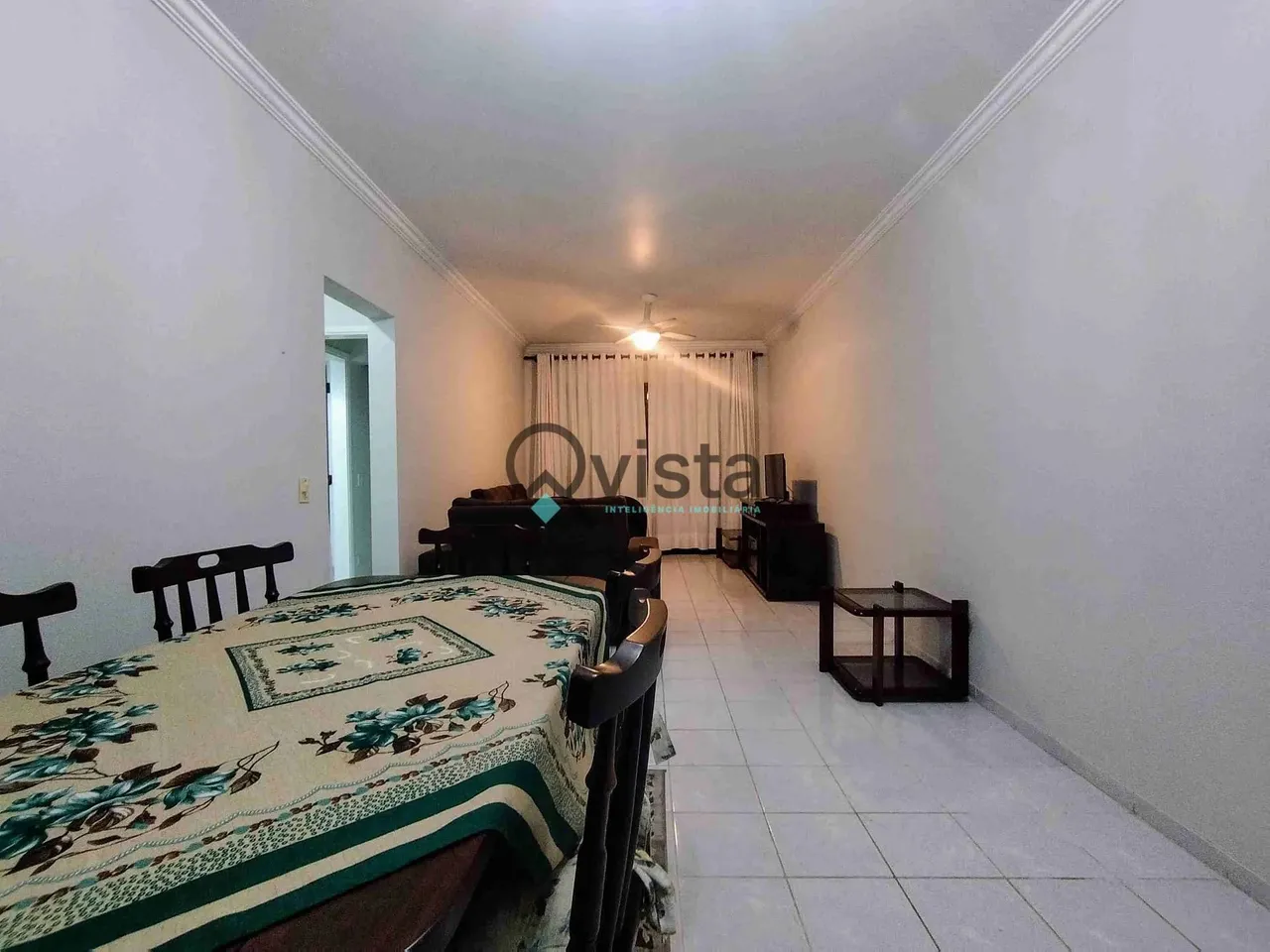 Apartamento para Locação Anual na Pitangueiras no Guarujá | QVista Inteligência Imobiliári