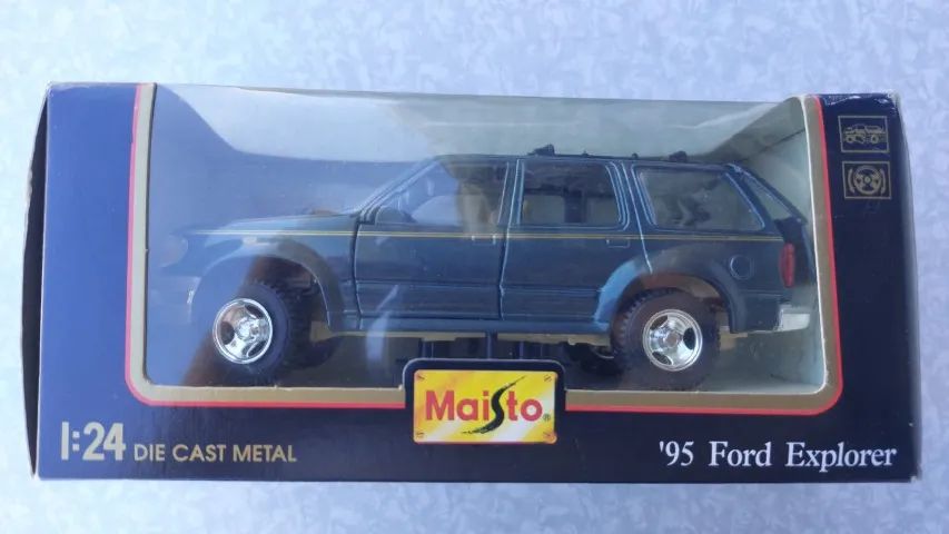95 Ford Explorer Maisto 1/24 Diecast - Hobbies e coleções - São