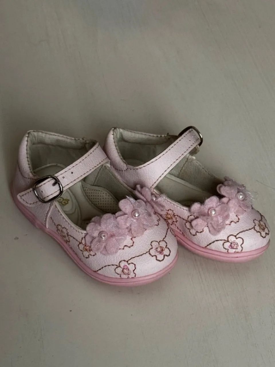 sapato feninino tam 17 bebe com detalhes cor rosa