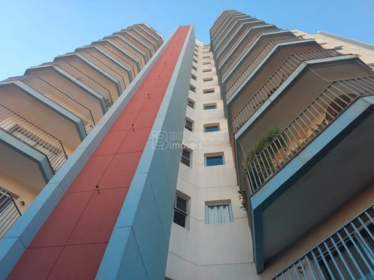 Apartamento semi mobiliado com 3 quartos no Centro de Araraquara - Aluguel Padrão