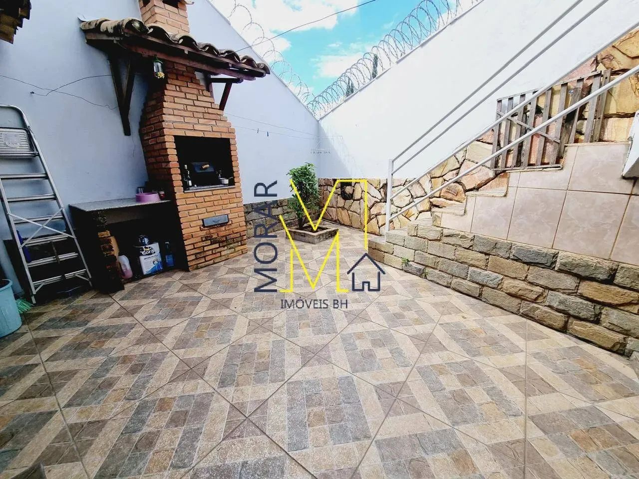Casa Geminada com 3 Quartos - Santa Mônica em Belo Horizonte/MG - Foto 2