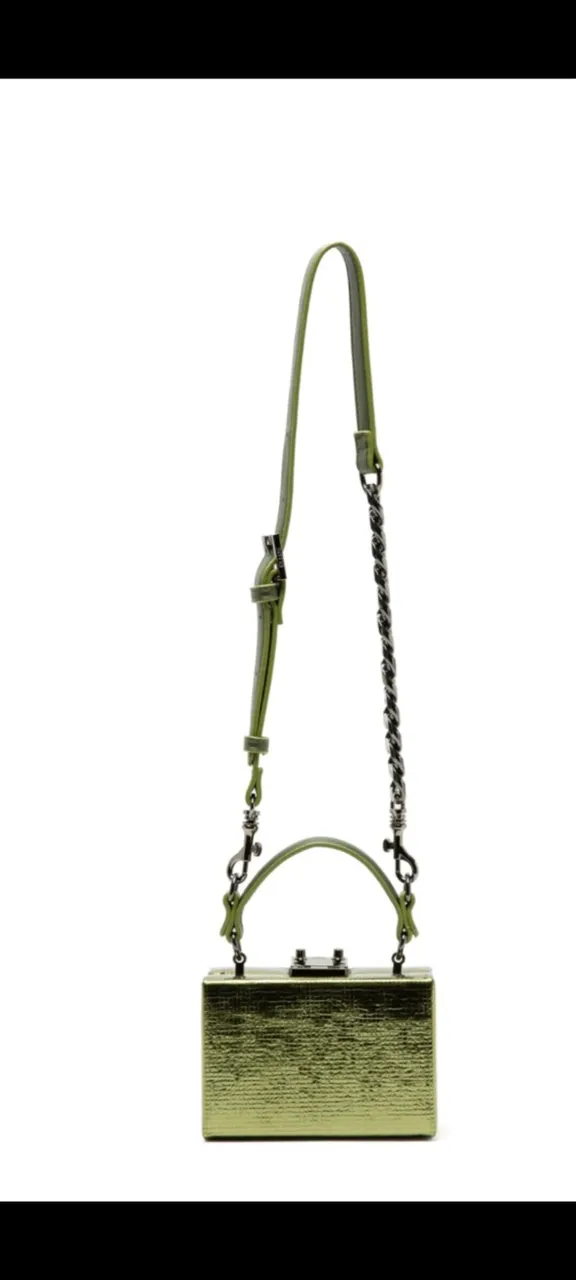  Bolsa Clutch metal green!  Bang com shape