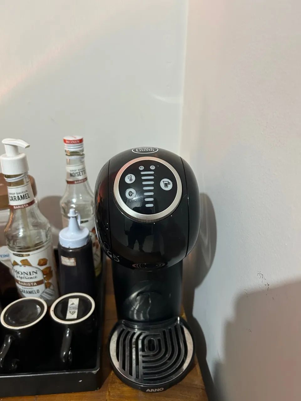Cafeteira arno dolce gusto 
