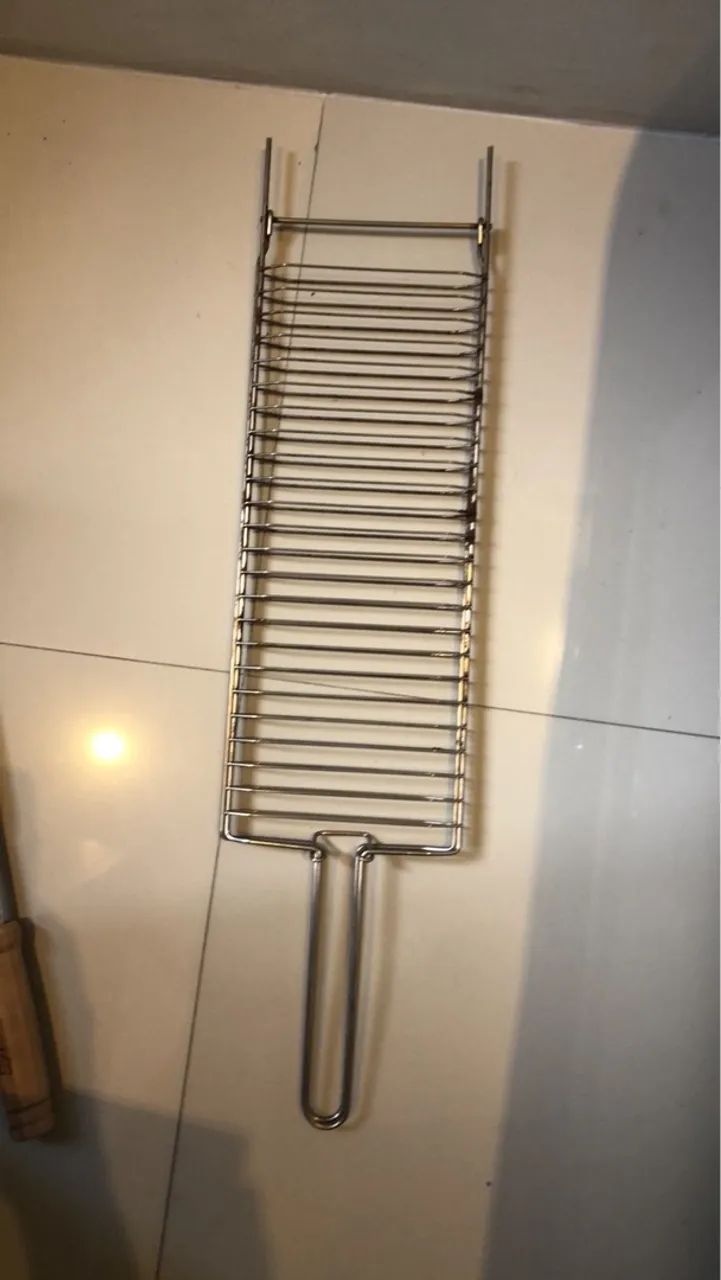 Grelha alumínio churrasco reforçada marca Delumins + espetos - Foto 3