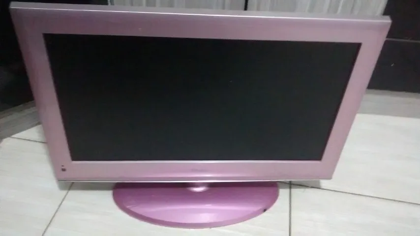 Vendo TV Philco em ótimo estado