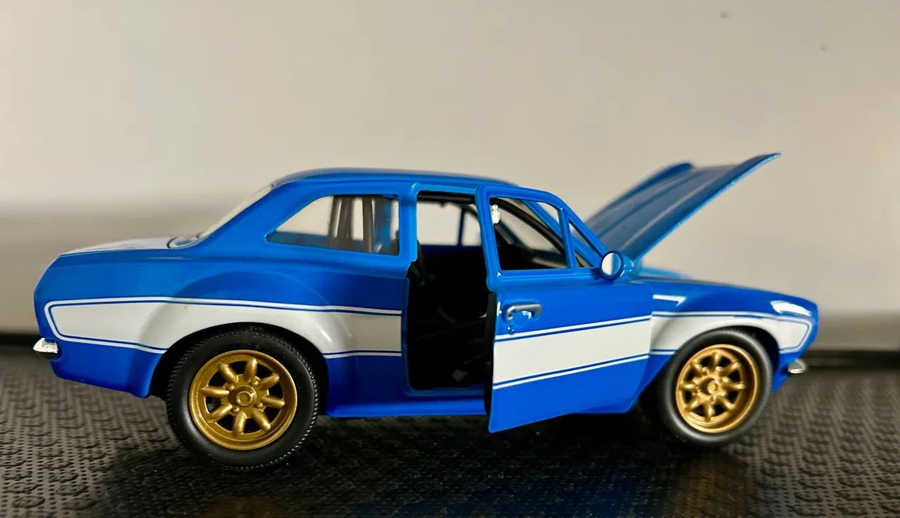 Miniatura Ford Escort RS 2000 de Brian O'Conner, do filme "Velozes e Furiosos" - Foto 3