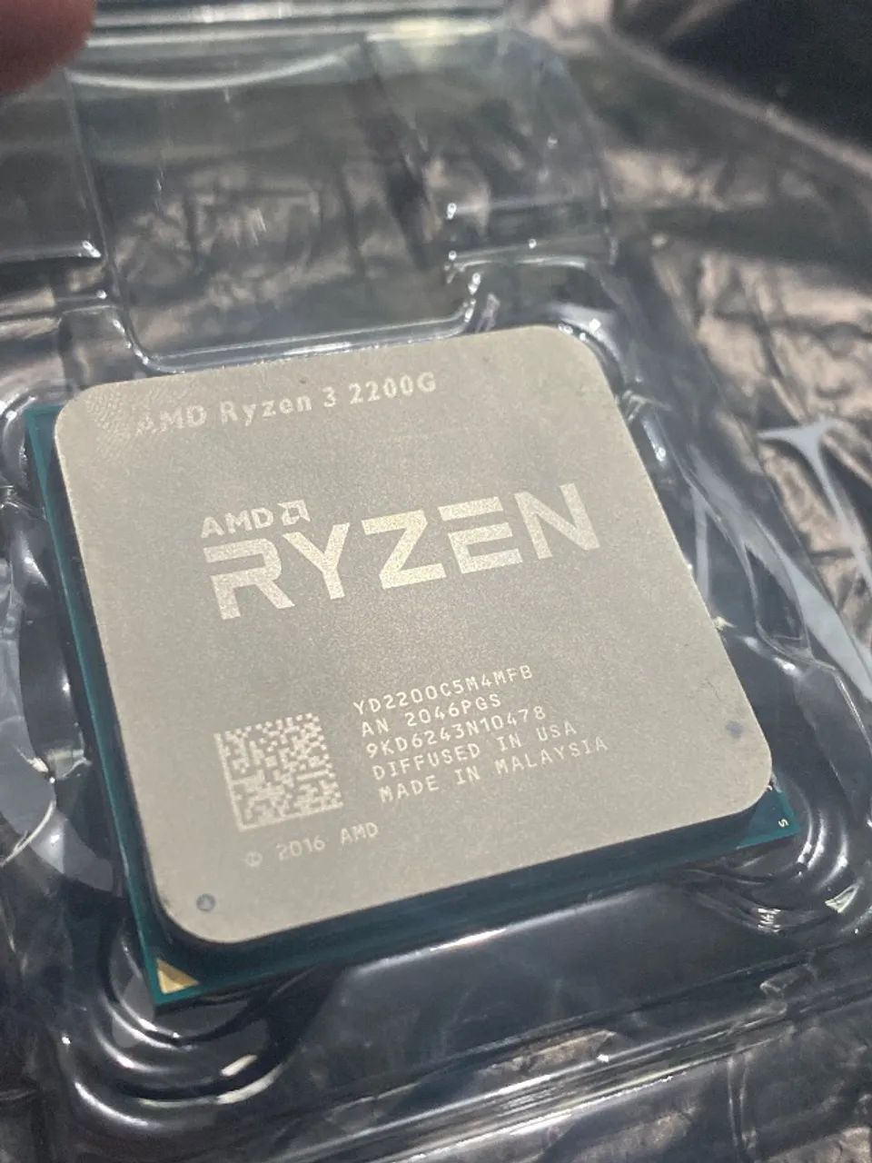 Ryzen 3 2200g