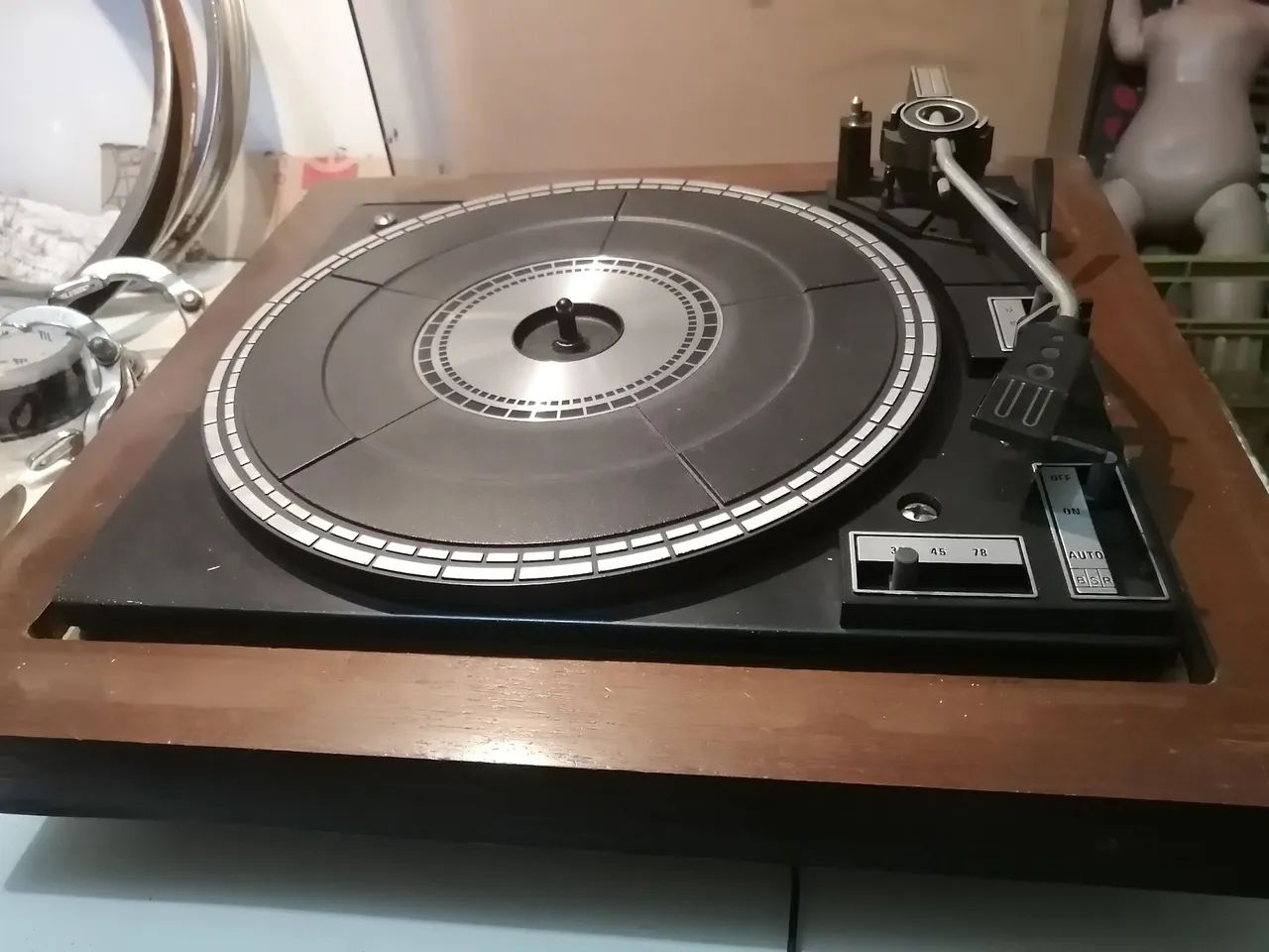 Toca disco antigo CCE funcionando leia descrição! - Foto 3