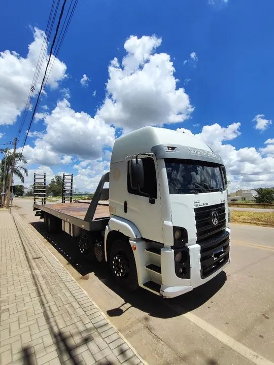 Caminhao prancha 19320 4 eixo 8x2  - Foto 3