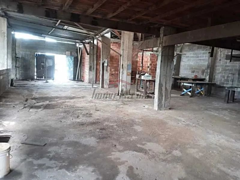 Galpão Comercial de 447m² No Campinho. - Foto 2