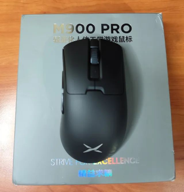Mouse gamer sem fio Delux m900 pro
