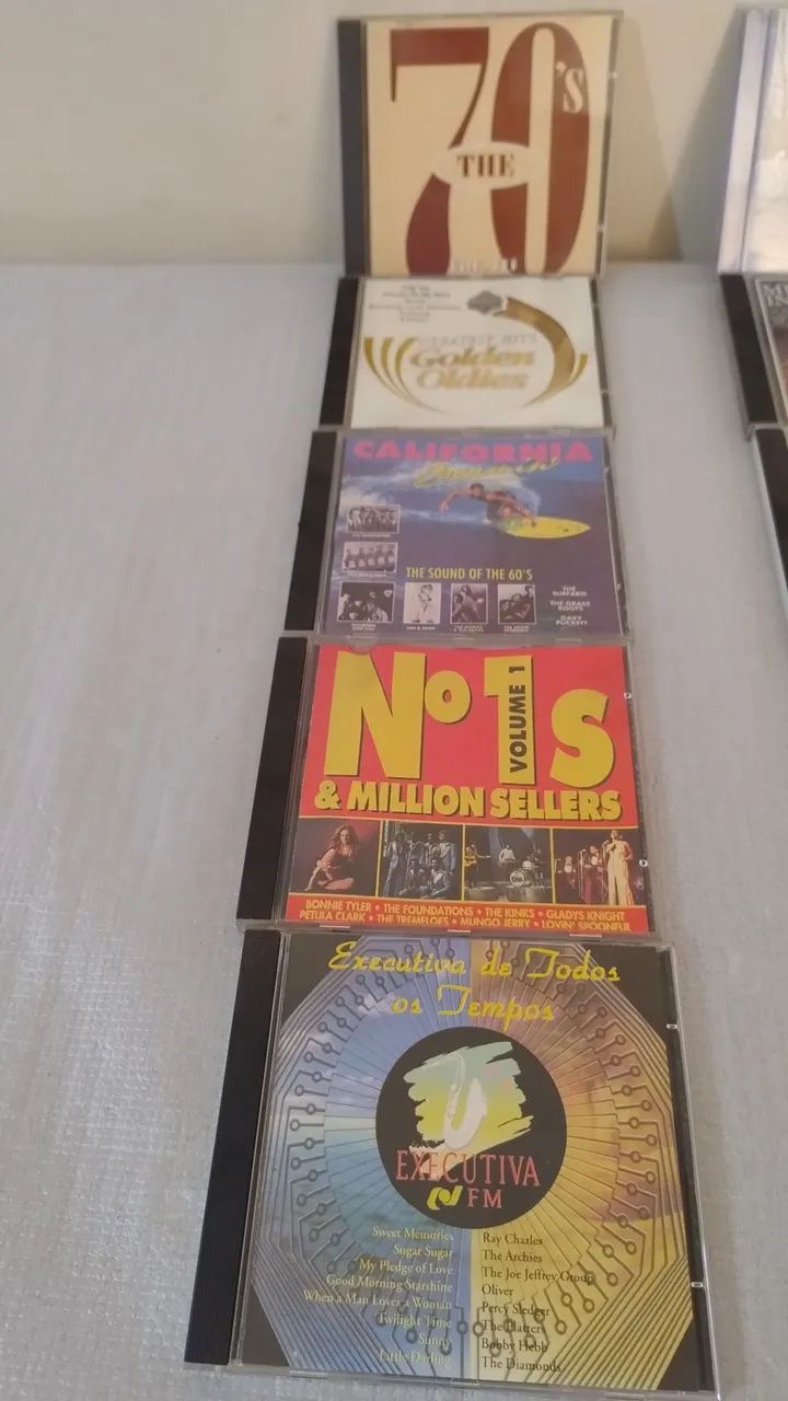 Lote de CDs Musicais - Diversos Artistas e Gêneros - Foto 4