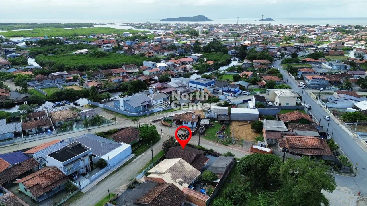 Casa de Esquina à venda, Bairro Centro, Balneário Barra do Sul, SC - Foto 3