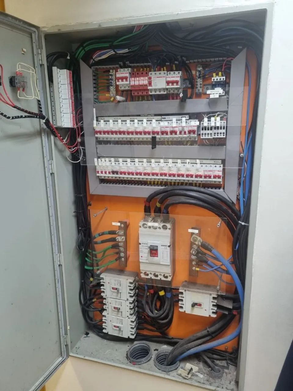 Eletricista  - Foto 5