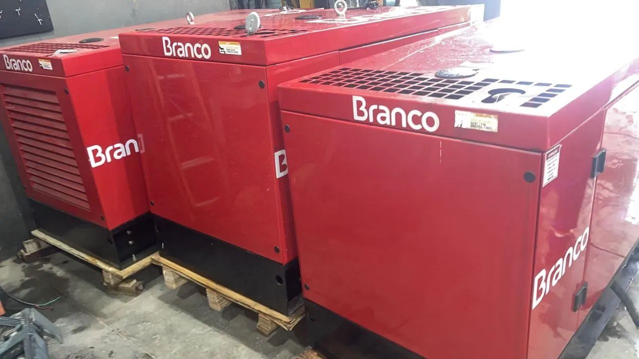 Geradores Branco - Prontos para o Trabalho