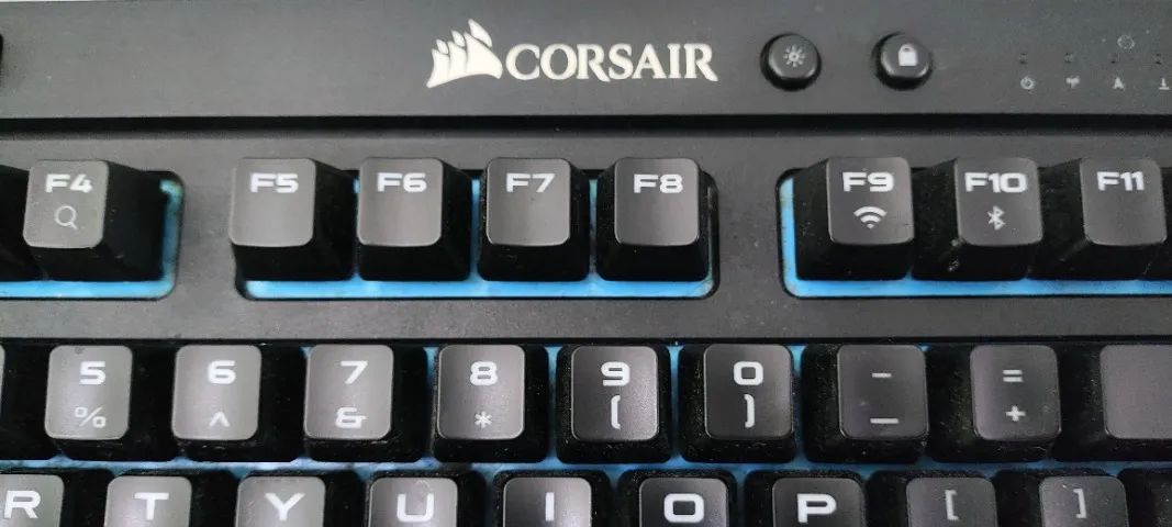 Teclado Mecânico Corsair K63 Wireless - Foto 2