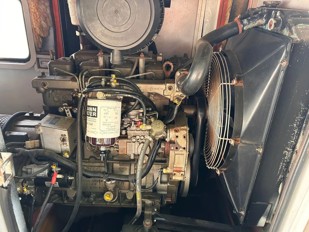 Gerador de energia a diesel110 Kva gabinado  - Foto 3